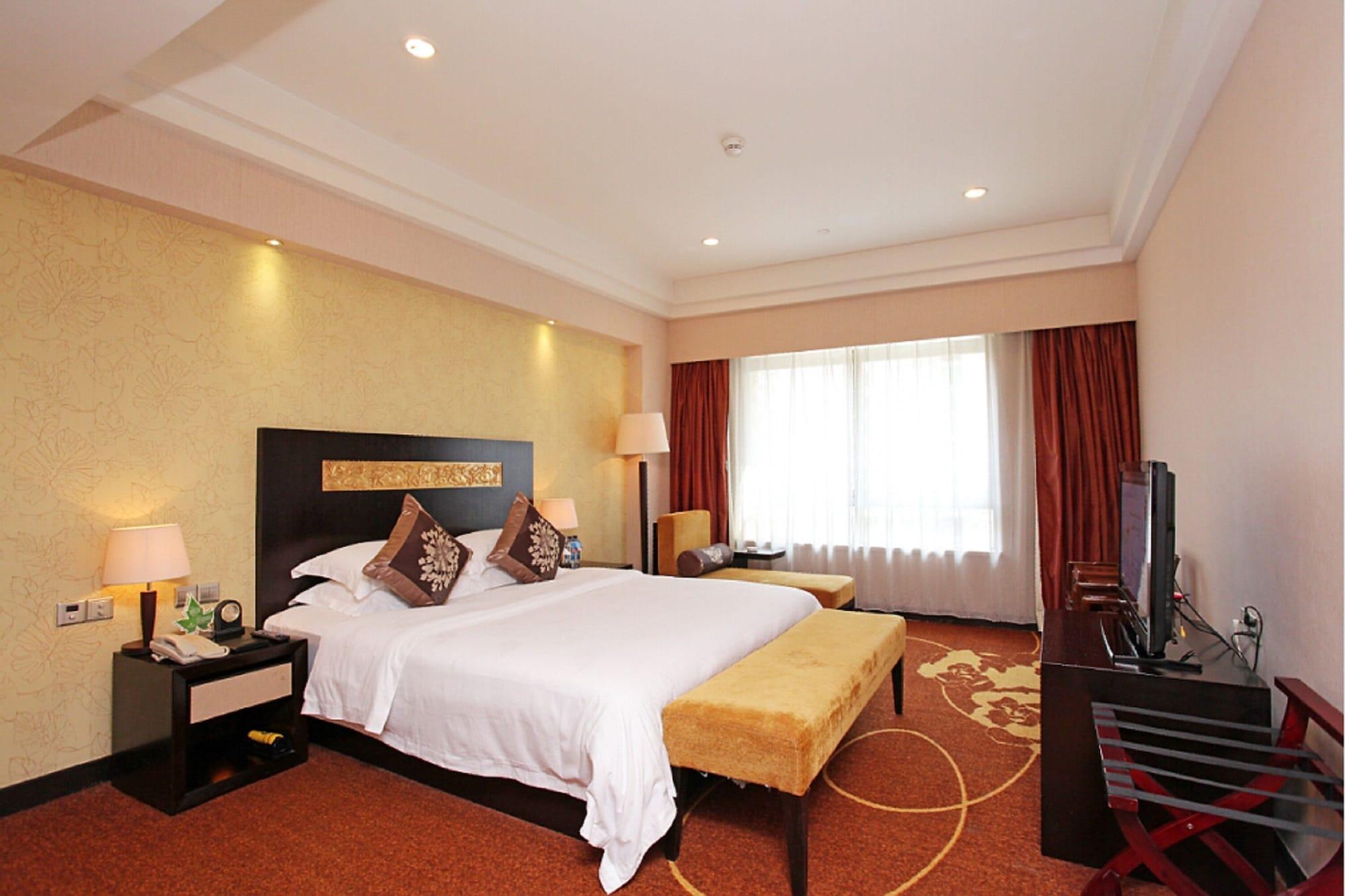 โรงแรมแลนด์มาร์ค อินเตอร์เนชั่นแนล โรงแรม