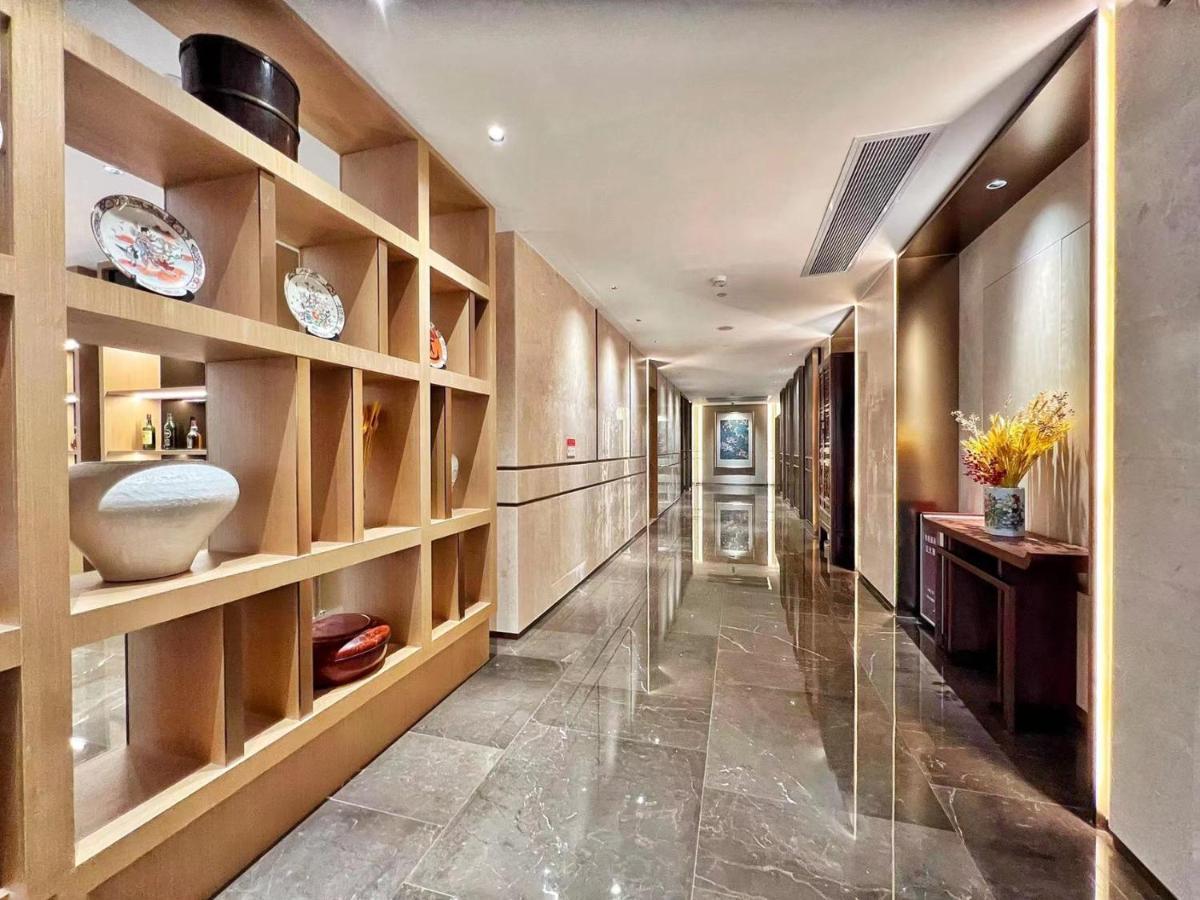 โรงแรมแลนด์มาร์ค อินเตอร์เนชั่นแนล โรงแรม