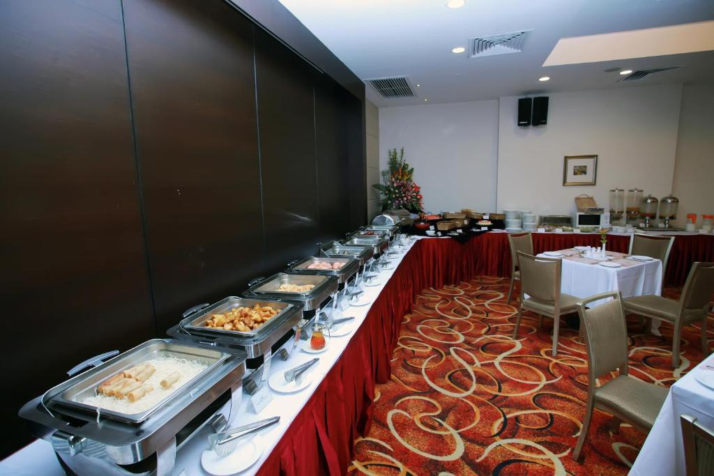 โรงแรมแลนด์มาร์ค อินเตอร์เนชั่นแนล 4*